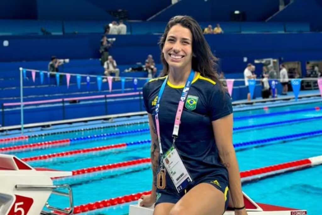 nadadora-do-brasil-expulsa-se-pronuncia-e-diz-que-ja-denunciou-assedio