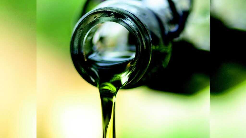 anvisa-proibe-a-cenda-de-3-marcas-de-azeite,-confira: