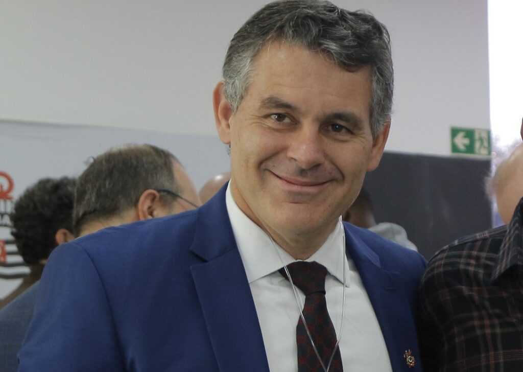 vp-do-corinthians-se-pronuncia-apos-polemica-e-chamar-torcedor-de-“otario”