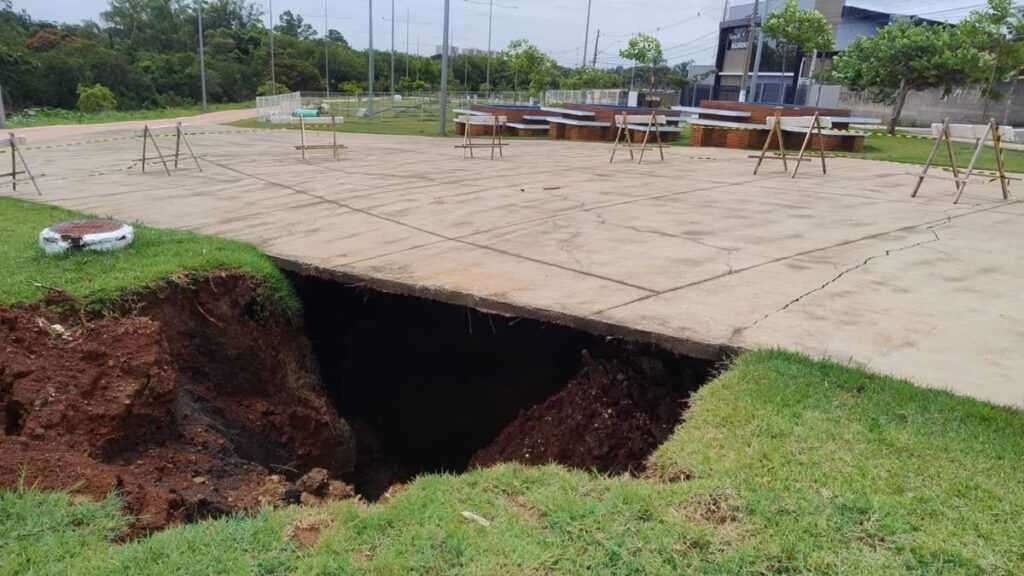 prefeitura-de-hortolandia-aciona-construtora-responsavel-para-reparos-no-pq.-lago-da-fe