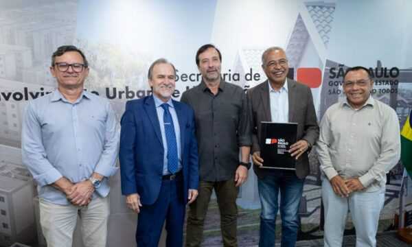 -reuniao-com-estado-avanca-projetos-de-moradia-em-hortolandia-com-apoio-do-deputado-dirceu-dalben