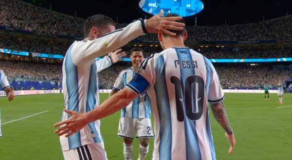 Argentina vence Argélia com 3 gols de Messi argentina-vence-argelia-com-3-gols-de-messi